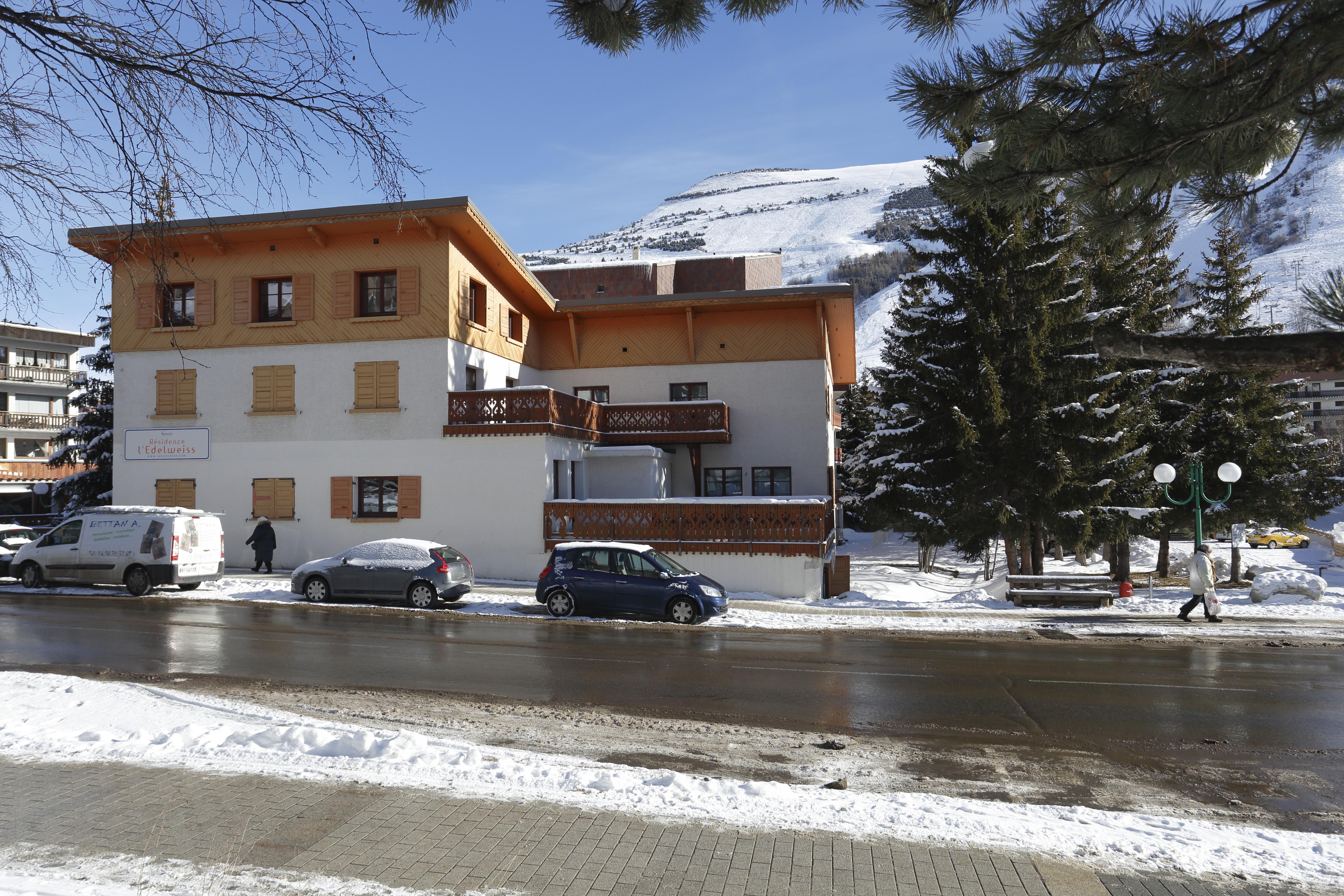 Vacanceole - Residence L'Edelweiss Ле дез Альп Экстерьер фото